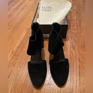 Eileen Fisher Allot-LT black tumbled leather heel shoes. Women’s size 7.5.